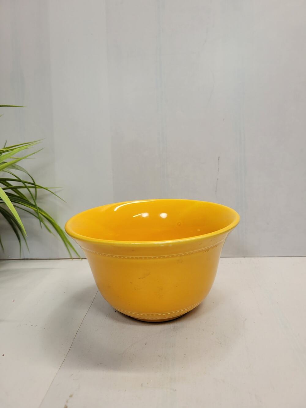 Vintage Hall Radiant Ware Yellow Nesting Bowl 40s Art Deco Ceramic Mixing 6.5"